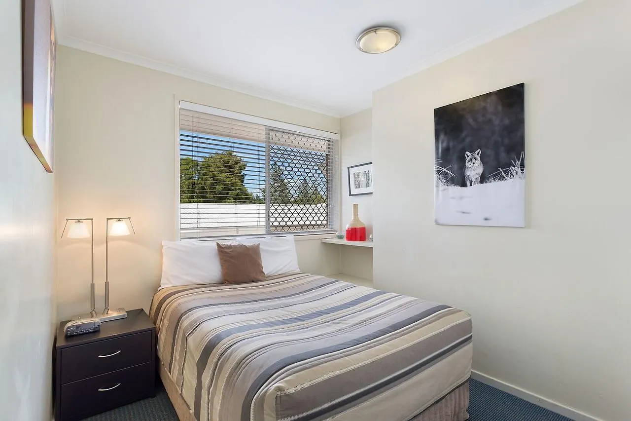 Clifford Park Motor Inn 투움바